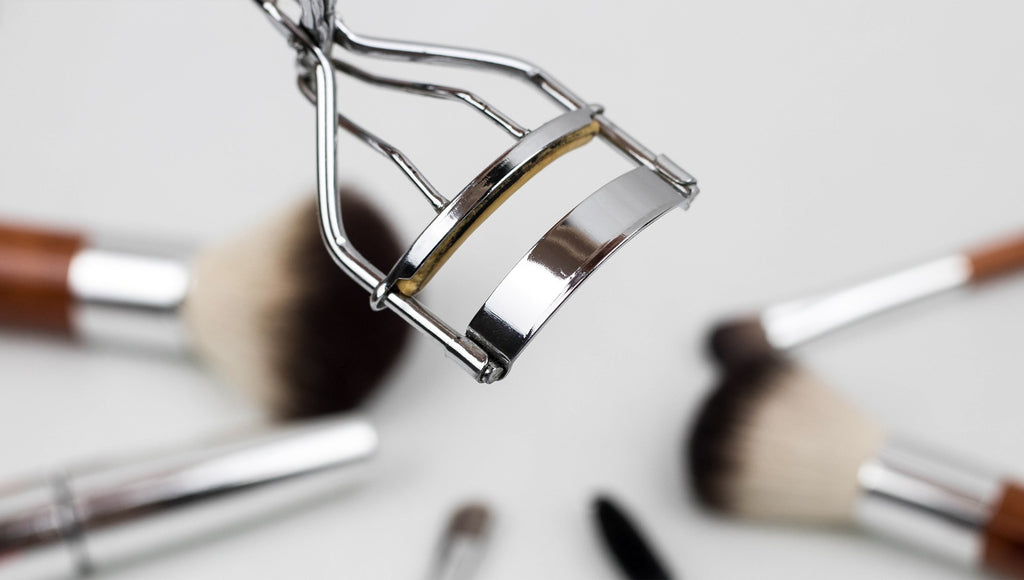 TRUE MAKE UP HACKS